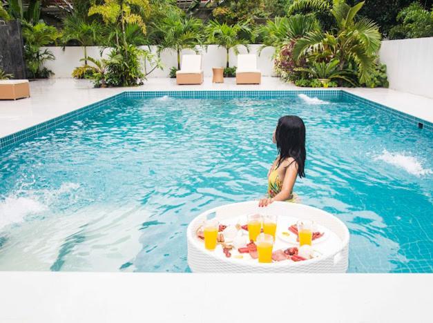 Villa Del Sol 1 Barkada Rooms 카카 외부 사진