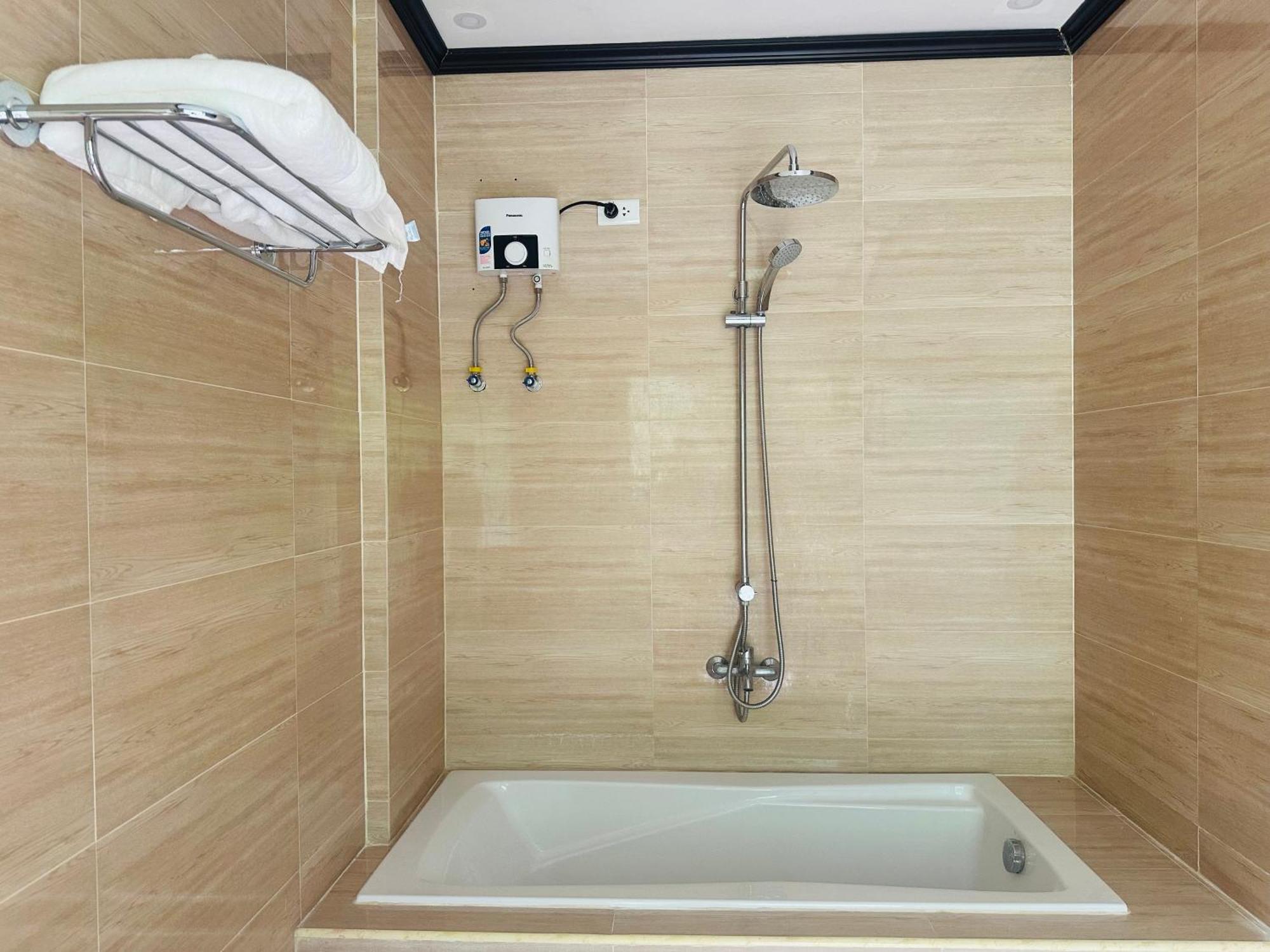 Villa Del Sol 1 Barkada Rooms 카카 외부 사진