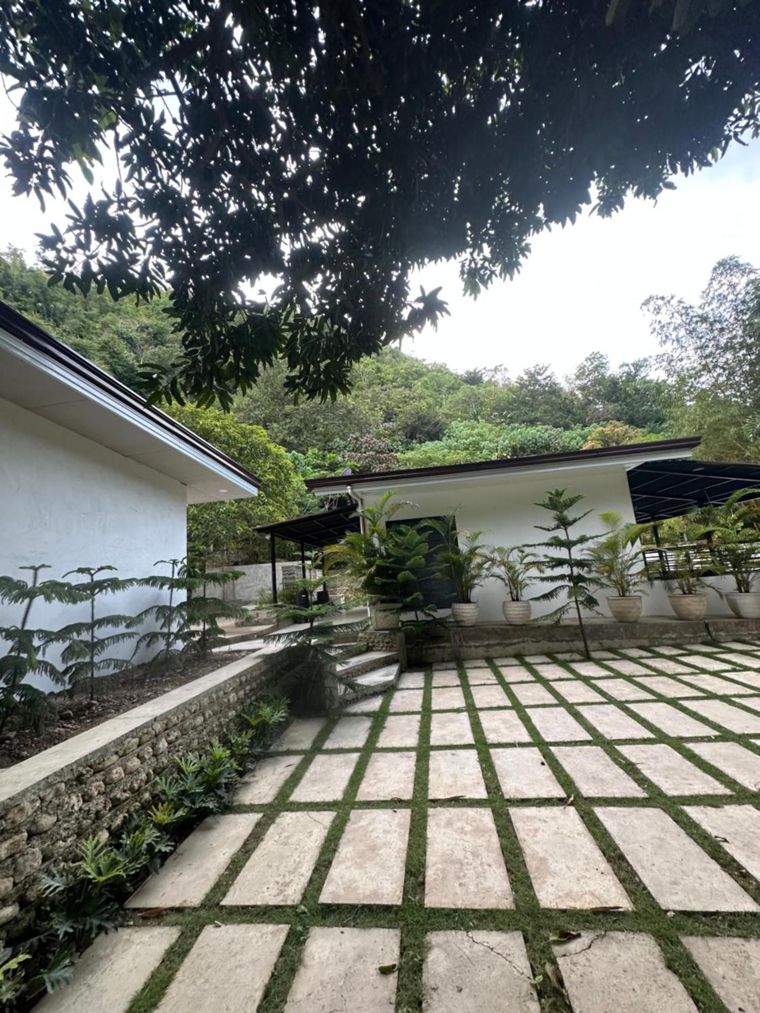 Villa Del Sol 1 Barkada Rooms 카카 외부 사진